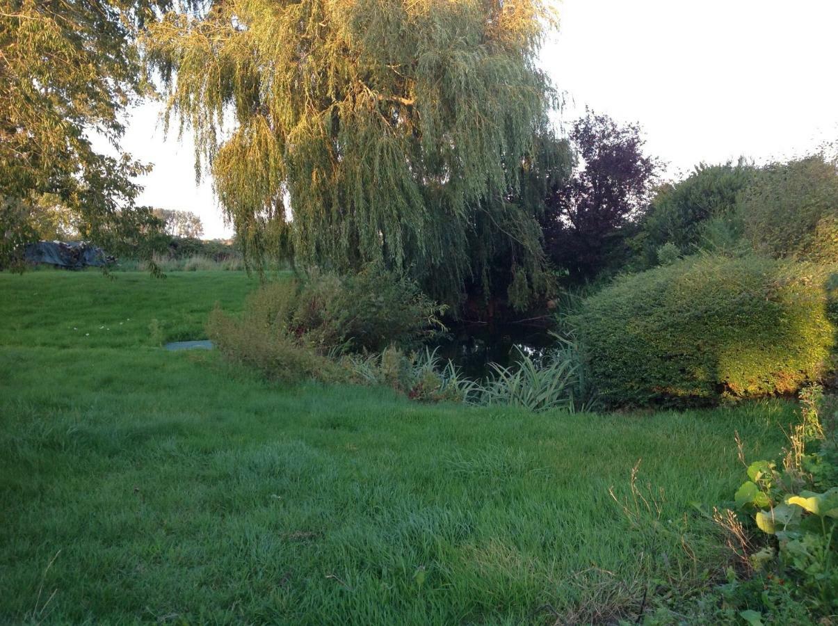 Le Gite "Des Voyageurs" Wormhout Bagian luar foto