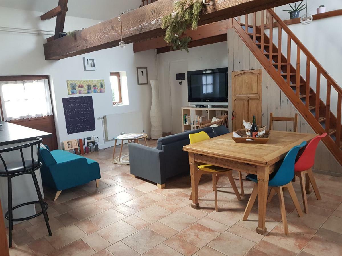 Le Gite "Des Voyageurs" Wormhout Bagian luar foto